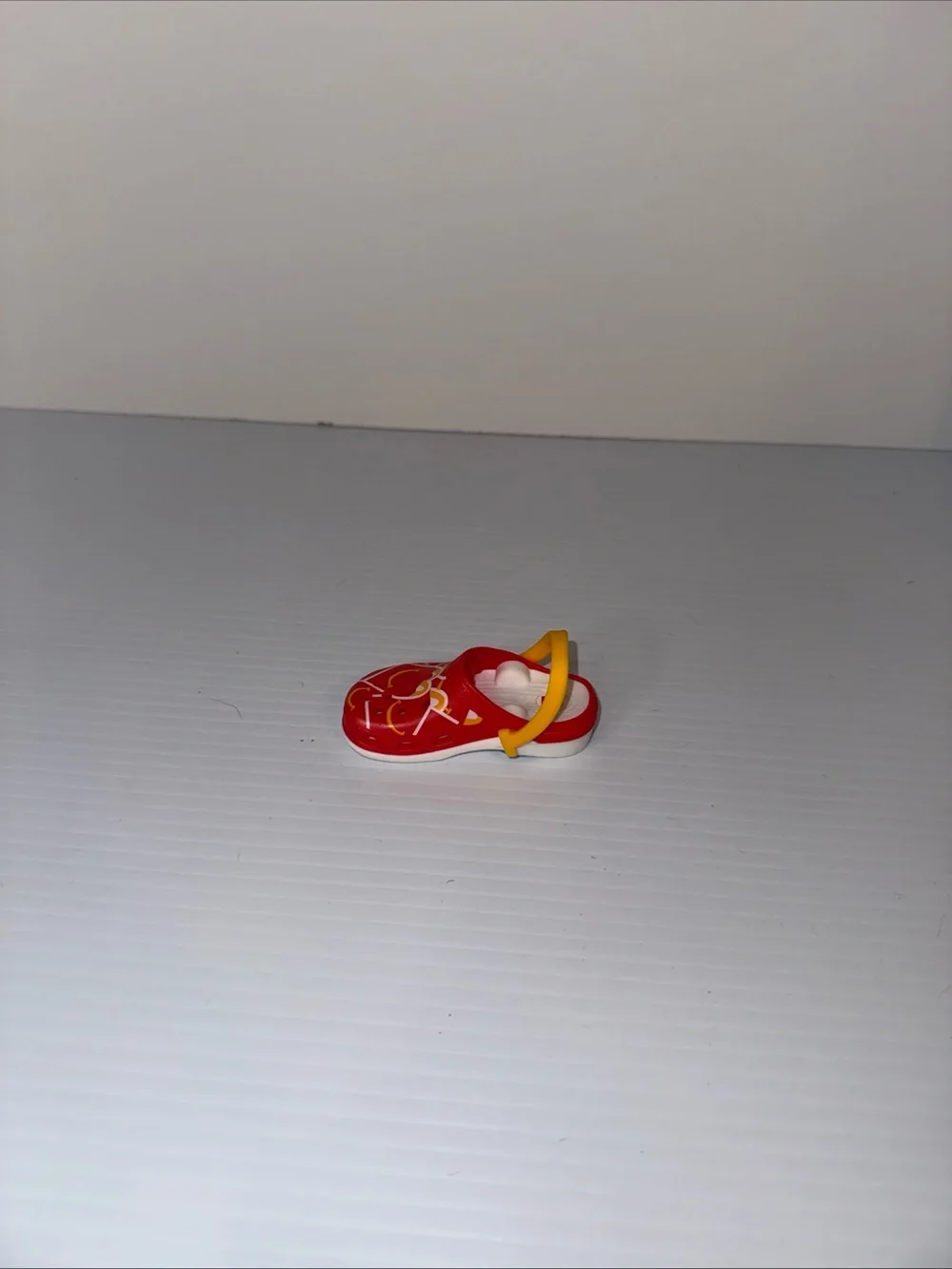 Exclusive No 2 CROCS Plastic Keychain Clip 2024 McDonald's HAPPY MEAL TOYS RED
